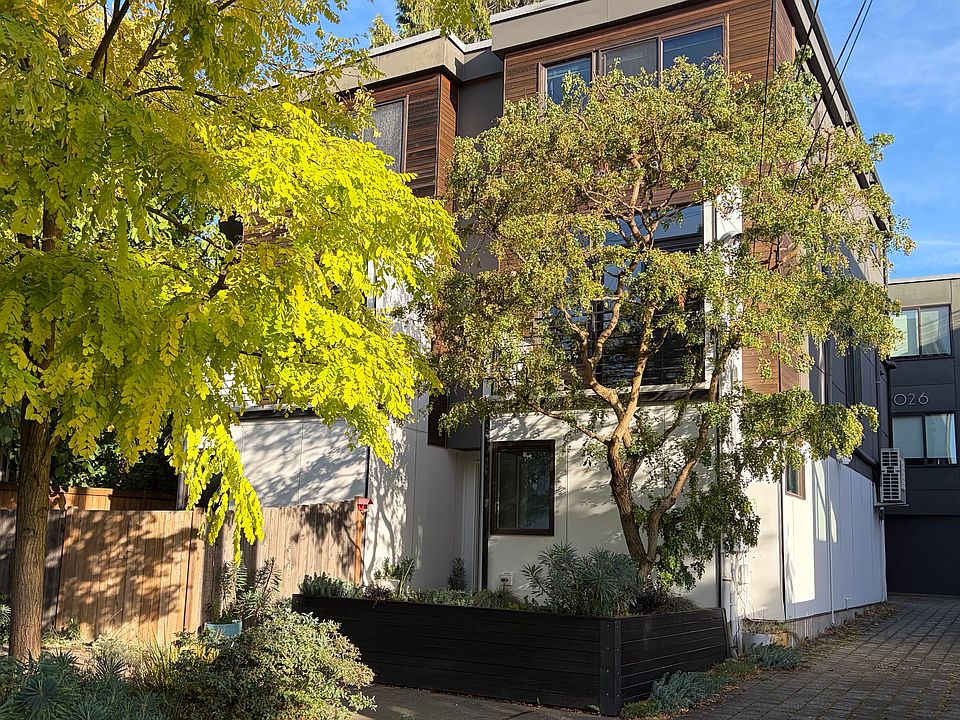 1st image of 2028 NW 62nd St