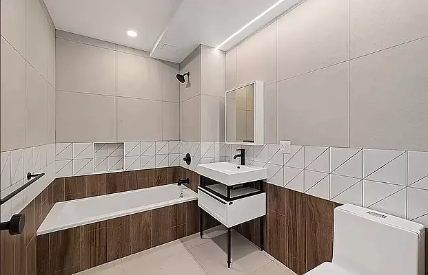 Rented by REAL New York | media 25