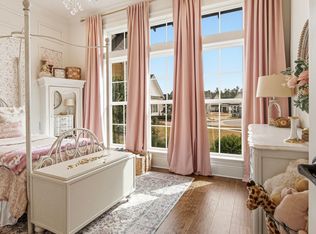 33 Caymus Cv, Freeport, FL 32439