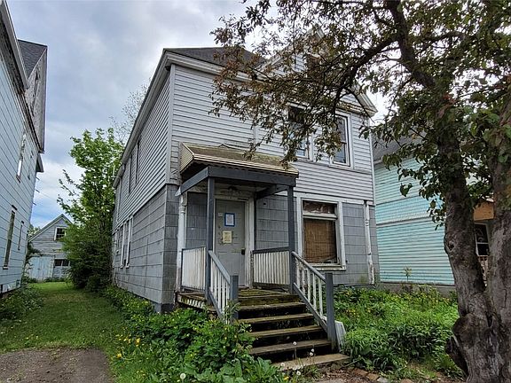 3rd image of 24 Cary St