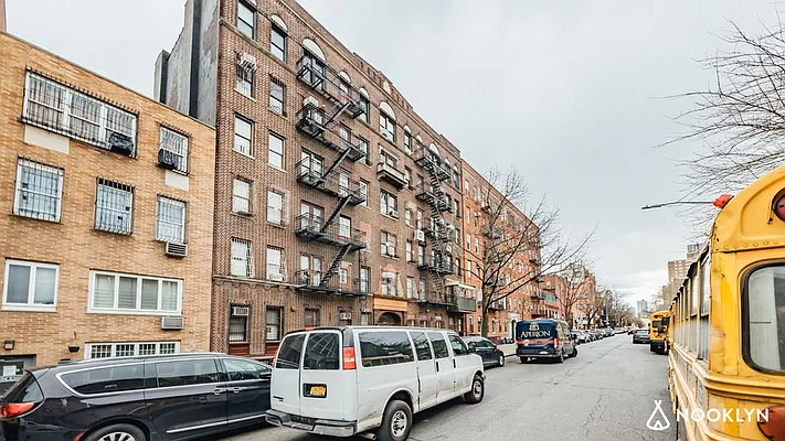 Rented by Nooklyn NYC LLC | media 11