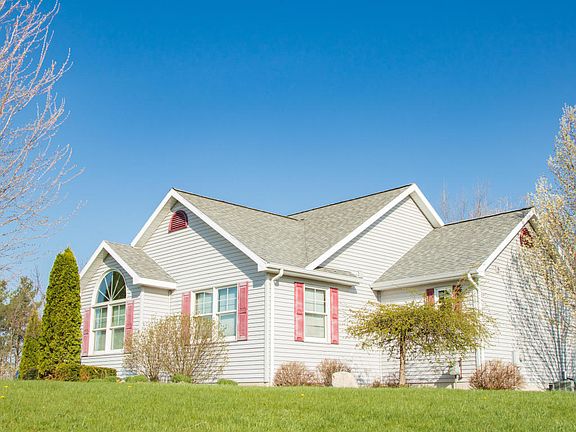 4th image of 1385 Kenny Dr