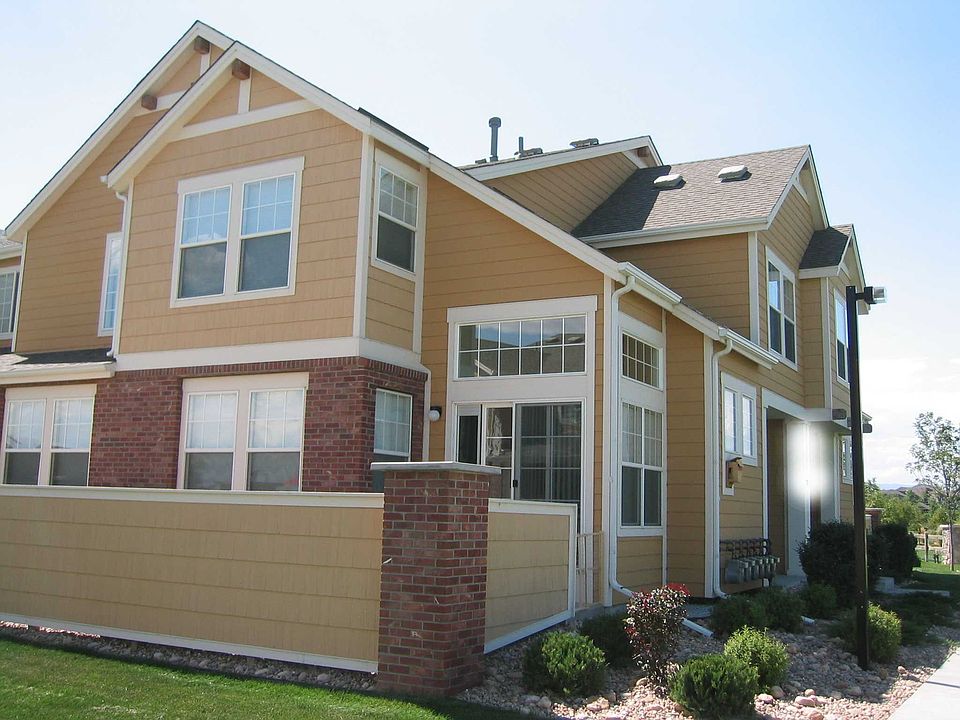 Bright Corner Unit facing greenway