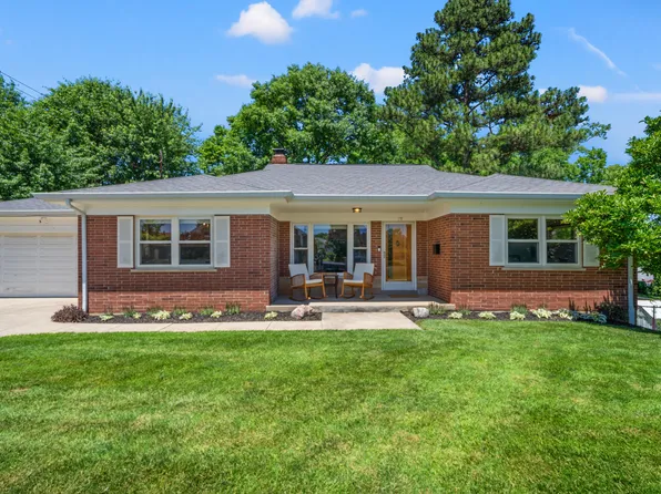 19 Pleasant Dr, Highland Heights, KY 41076