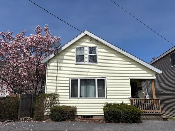 35 Neponset St, Revere, MA 02151