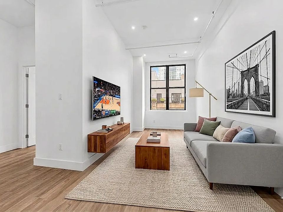 1st image of 81 Willoughby St #409