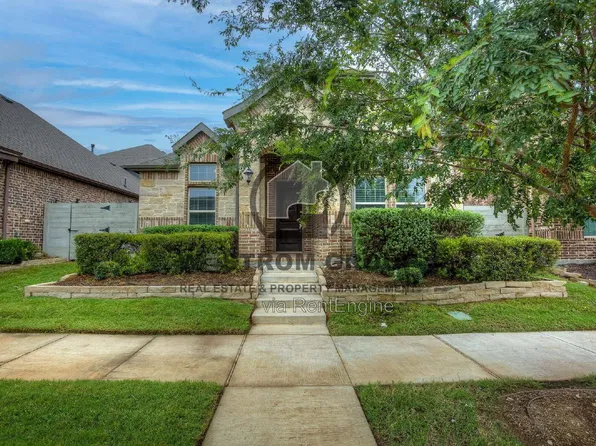 820 10th St, Argyle, TX 76226