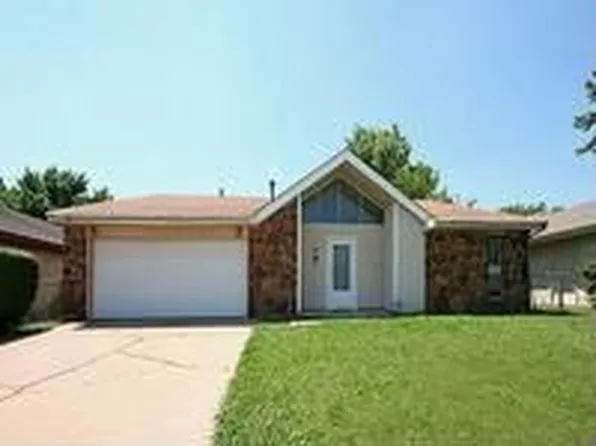 10051 Southridge Dr, Oklahoma City, OK 73159