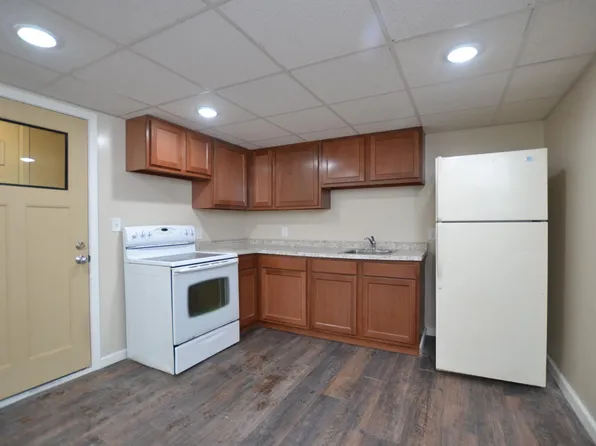 623 Market St #17, Wheeling, WV 26003