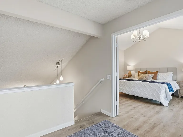 8 Coyle Creek Cir — Photo 24