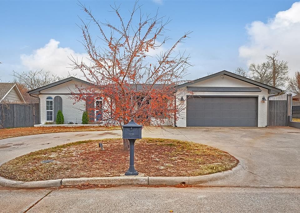 1st image of 11124 Folkstone Dr