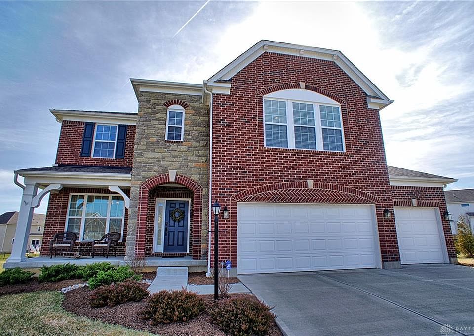 1st image of 1043 Lancashire Dr