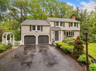 11 Oakwood Rd, Acton, MA 01720