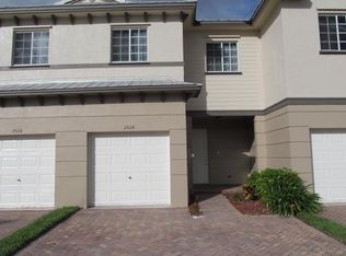 2026 Nassau Dr, Riviera Beach, FL 33404