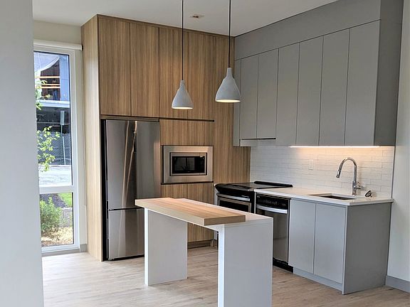 4th image of 60 Cedar Hill Ave APT 101