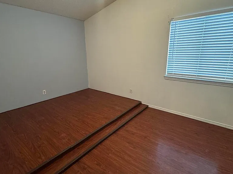 3033 Tierra Humeda Dr — Photo 25