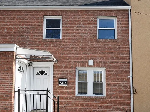 8661 77th St, Jamaica, NY 11421