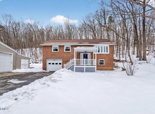 31 Daniels Road, Saratoga Springs, NY 12866