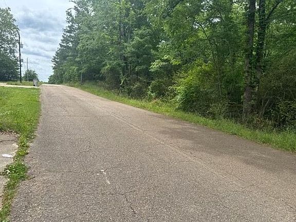 4th image of 433 Arrow Rd