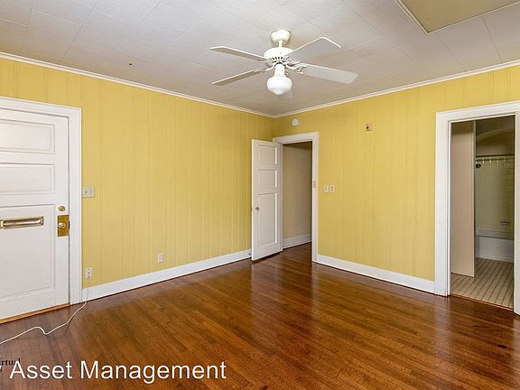 4th image of 426 Ratcliff St