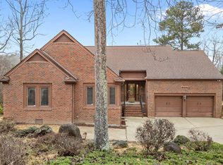 207 Muirfield Ln, Clayton, NC 27527