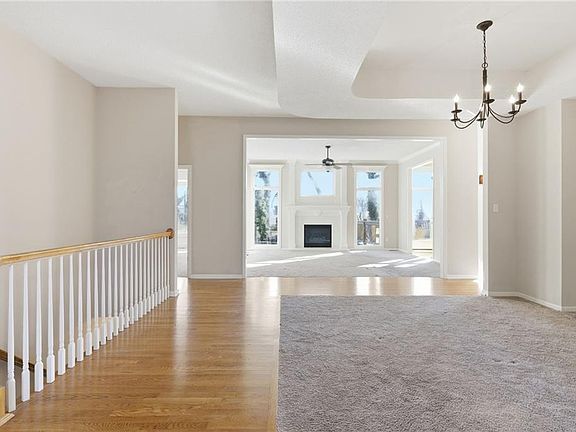 4th image of 9333 W 125th St