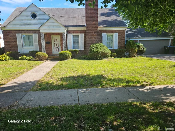 18941 Puritan St, Detroit, MI 48223