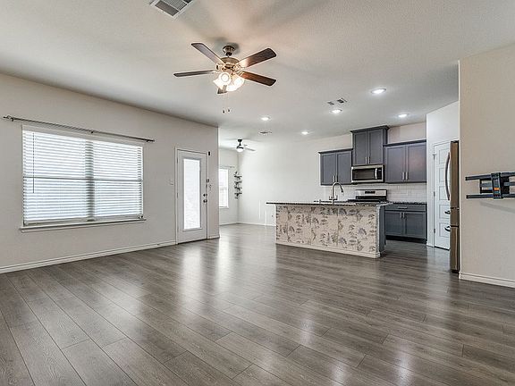 4th image of 5345 Austen Ave