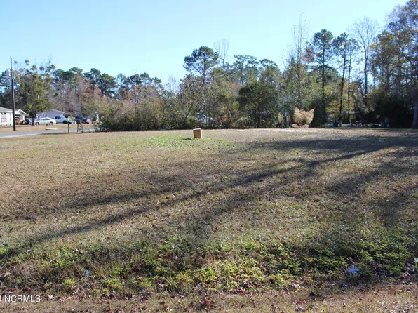 502 E Branch Drive, Newport, NC 28570