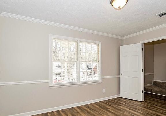 4th image of 1-1215 Hunters Creek Ct
