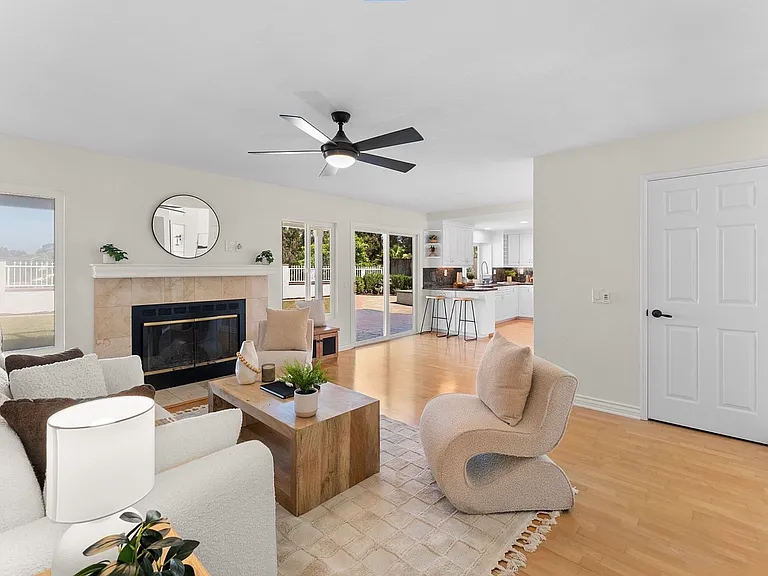 3412 Celinda Dr — Photo 6