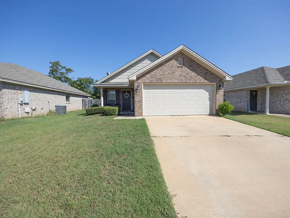 439 Buena Vista Way