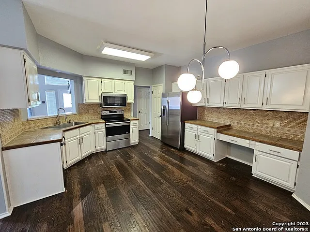 7315 Tall Cedar — Photo 6