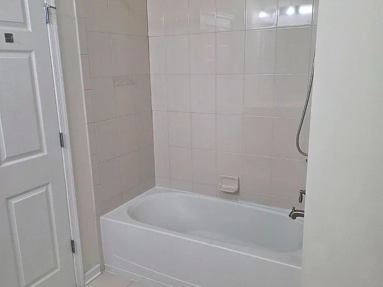 1115 Halifax Pl — Photo 12