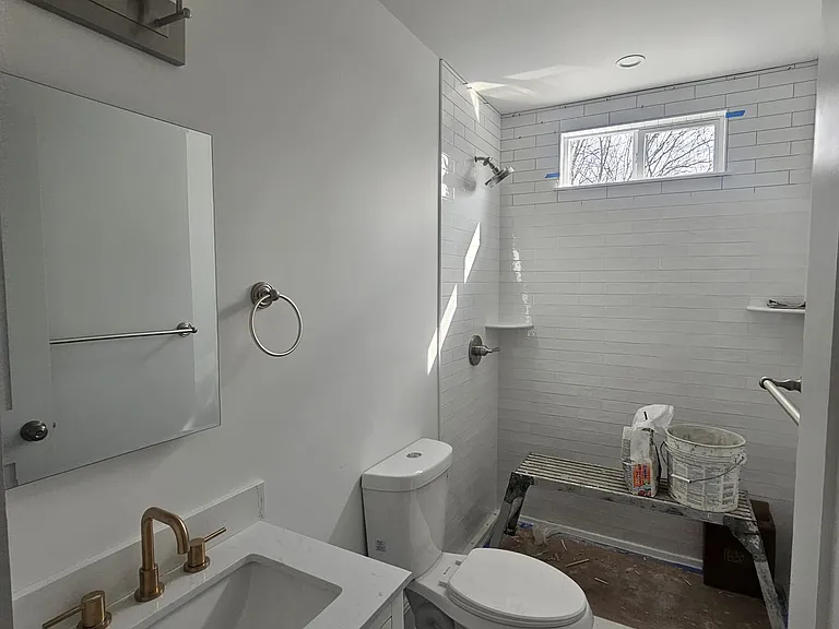 2949 Fairfield Ave #2 — Photo 4