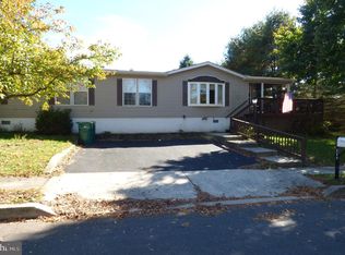 244 W 6th St #RED, Red Hill, PA 18076