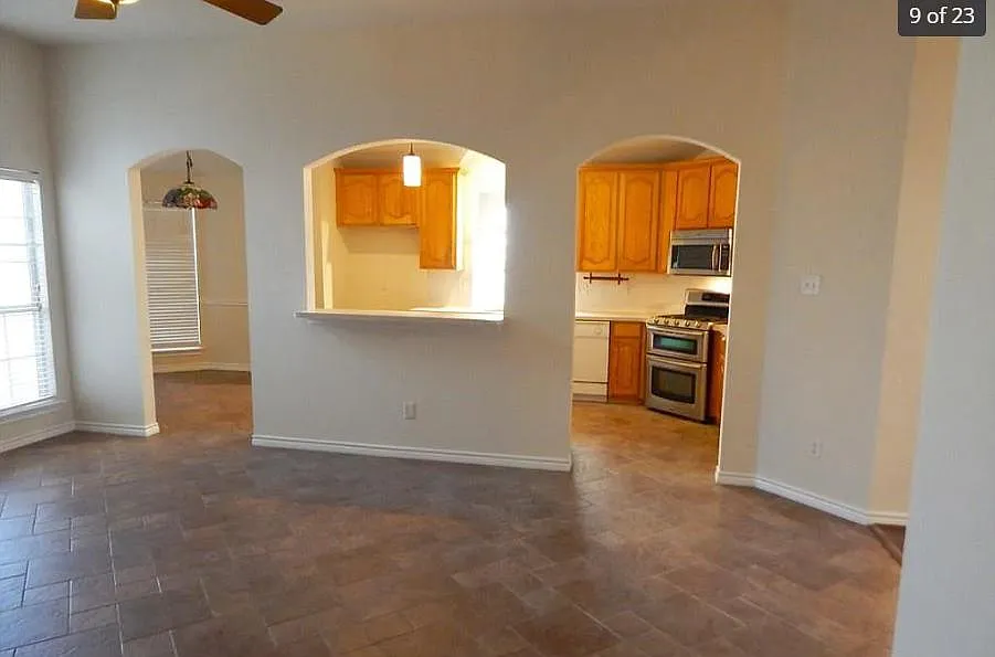 3 bed, 1812 sqft, $2,100 — Photo 3