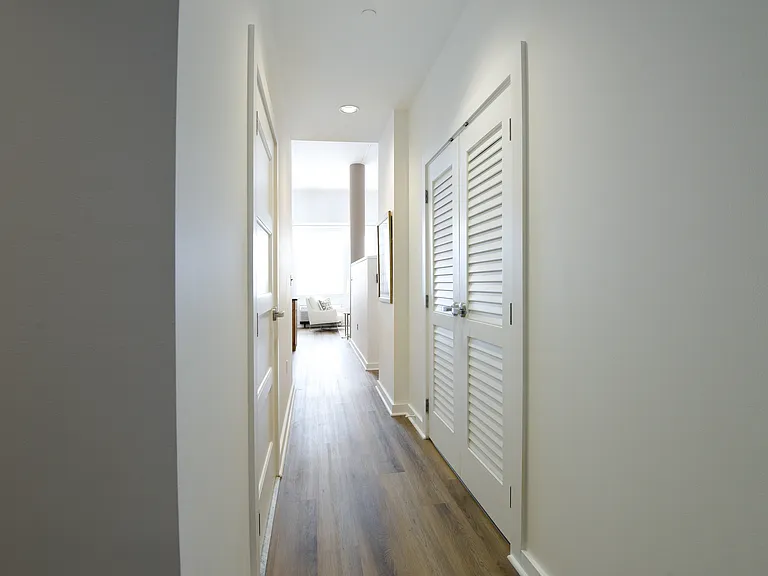 15 Dinah Rd #207 — Photo 12