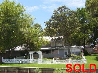 314 N 3rd St, Trinity, TX 75862