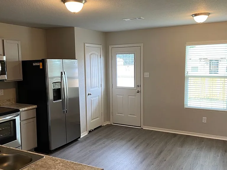 1600 Isabella Rd — Photo 6