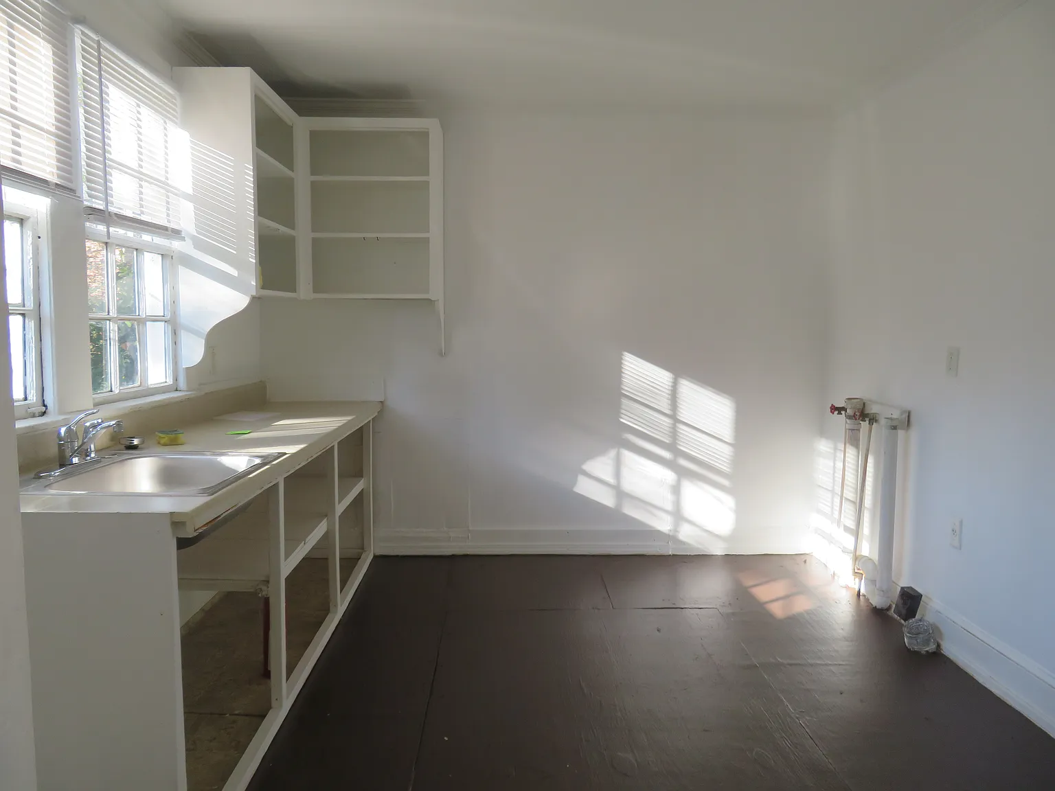 2 bed, 866 sqft, $695 — Photo 3