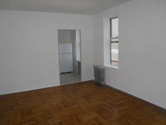 Rented by Arena Real Estate | media 8