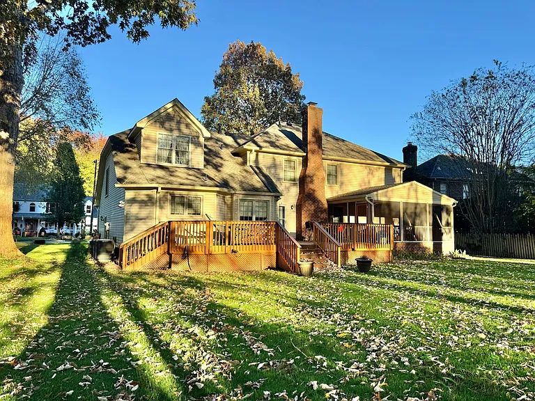 930 Forest Lakes Dr — Photo 48