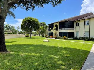 3486 La Palmas Ct APT D-2, Greenacres, FL 33463