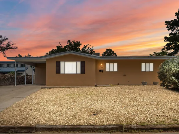 2117 Skyway Dr, Las Cruces, NM 88001