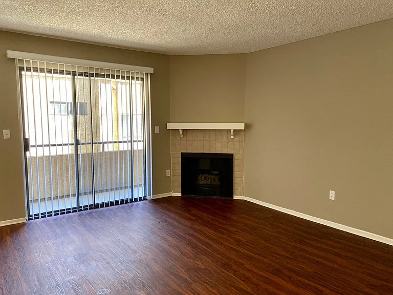 Woodman Place Apartments — Photo 29