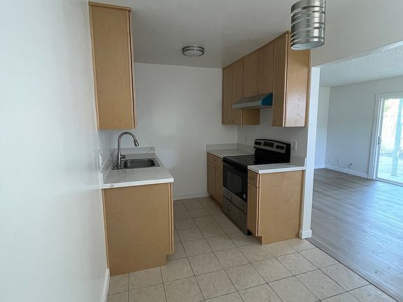 2nd image of 1718 Arthur Ct #B