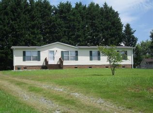 1070 Nance Ln, King, NC 27021