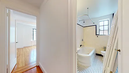 Rented by Bond New York