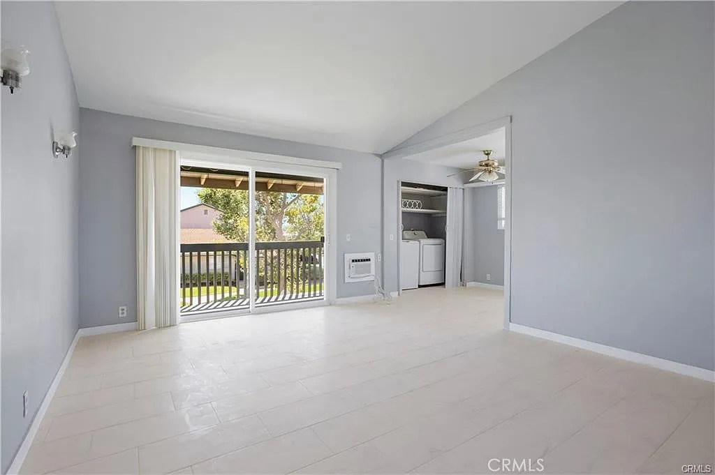 1 bed, 685 sqft, $2,290 — Photo 3